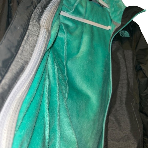 NORTH face youth girls 3 in 1 triclimate ski jacket coat size 7/8 gray/teal - Picture 2 of 7